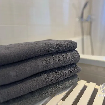 Kmhosting Luxe 2 Schlafzimmer Kingsize Chemnitz-zentrum Apartament Chemnitz